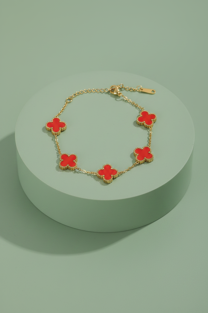 Via Clove Bracelet (Non Tarnish)