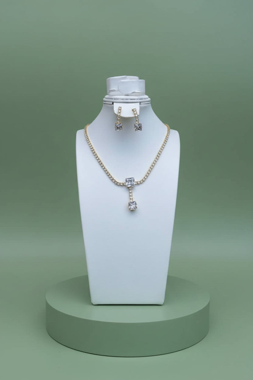 Drop necklace with earrings