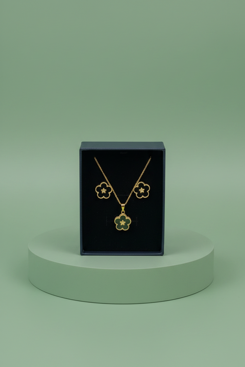 Clove inspired necklace and earring
