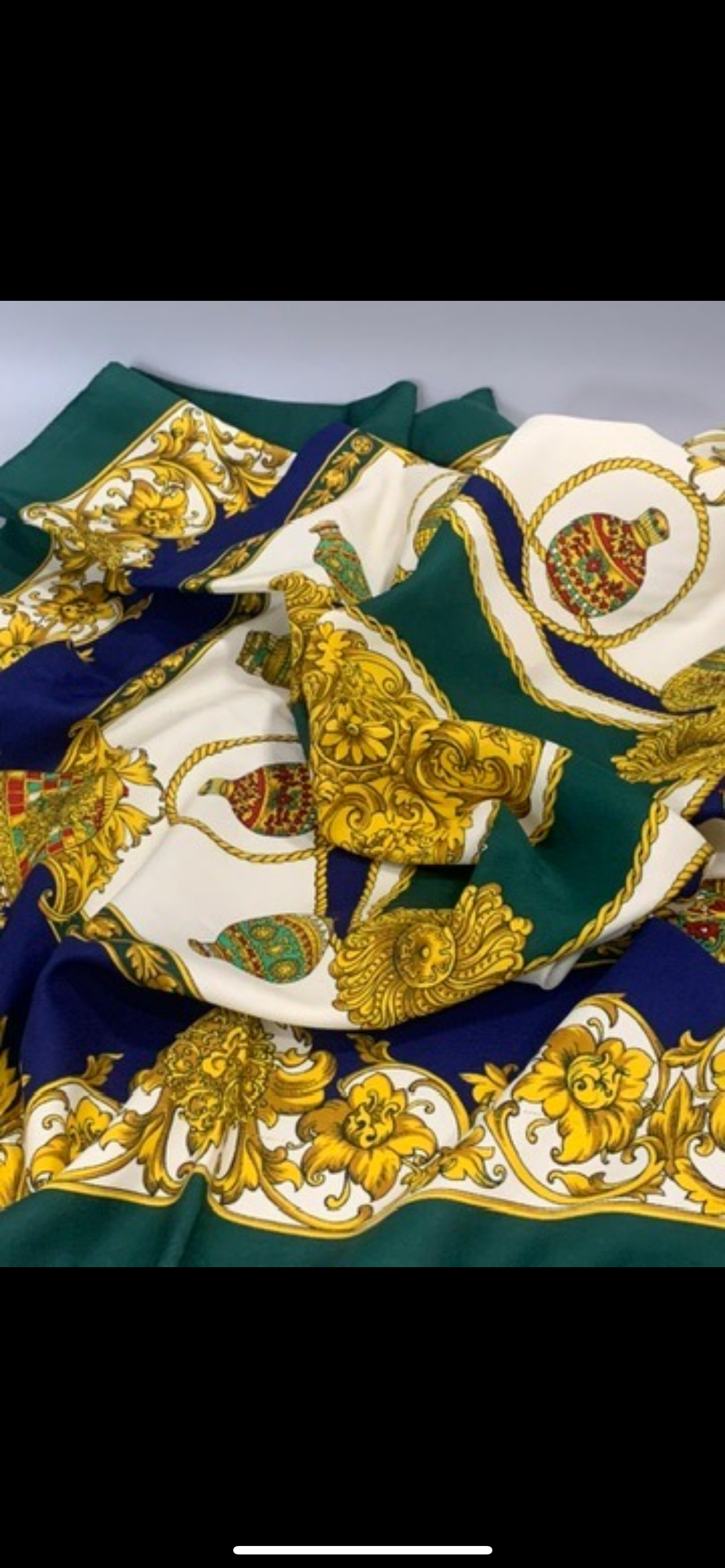 Parisian scarf